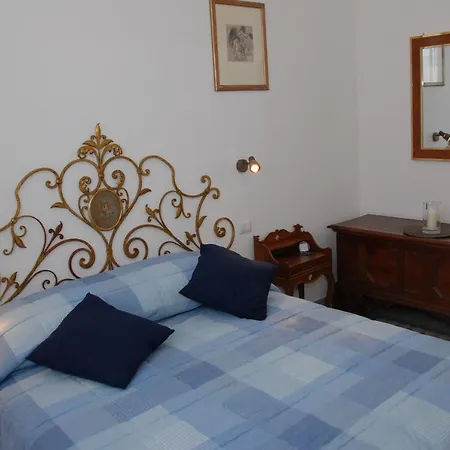 Casa Anna A Holiday home Rome