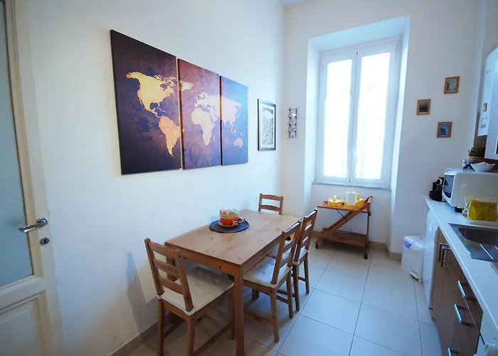 Casa Anna A Feriehus *